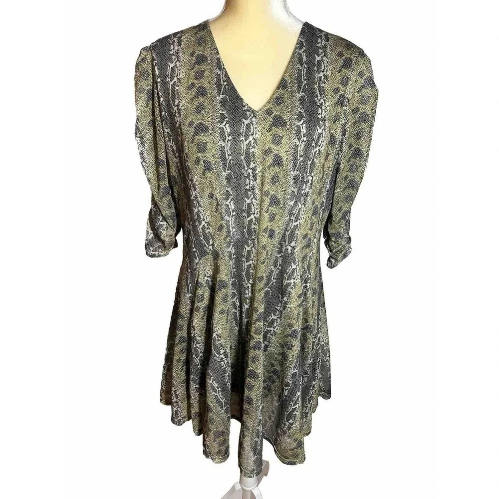 Cato Women’s Grey Multicolor Ruched Sleeve Dress Size L